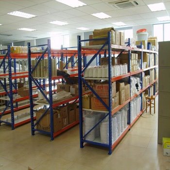 Rack ta 'l-azzar ta' medda twila ta 'dazju medju industrijali
